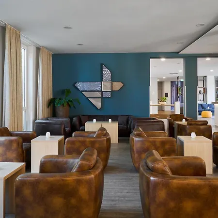 Four Points Flex By Sheraton מלון