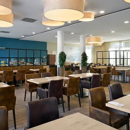 Four Points Flex By Sheraton מלון 4*
