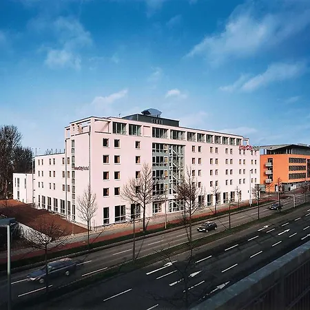 Hotel Ghotel & Living 4*
