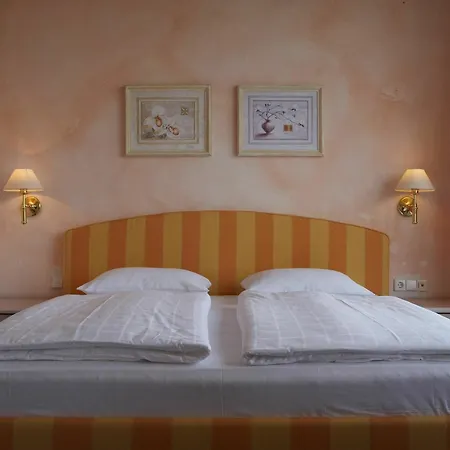 Ghotel & Living Hotel 4*
