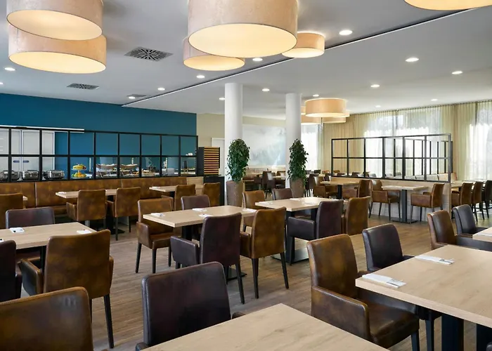 Four Points Flex By Sheraton 酒店 4*